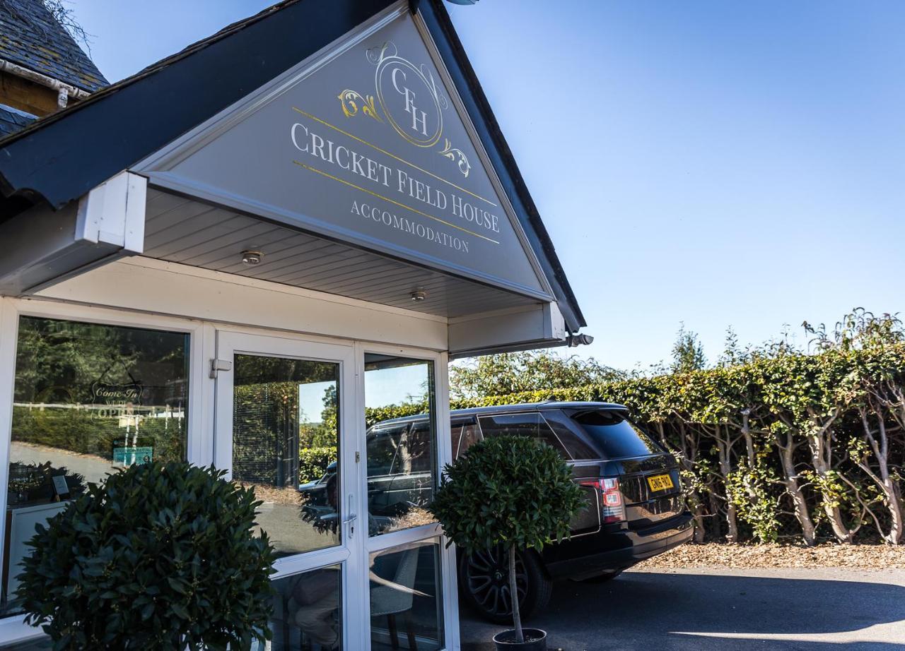 Cricket Field House Hotel Salisbury Exterior photo